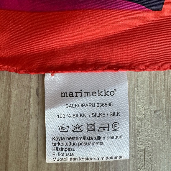 Vintage Marimekko Silk Scarf - Picture 4 of 6